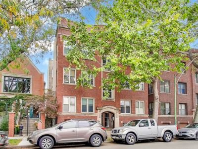 1906 W Byron St #2W, Chicago, IL, 60613