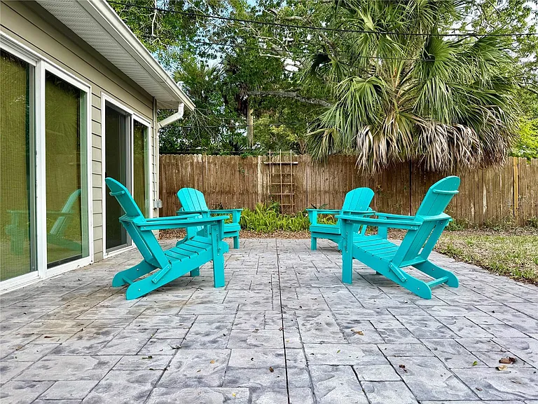 2440 Anastasia Dr — Photo 17