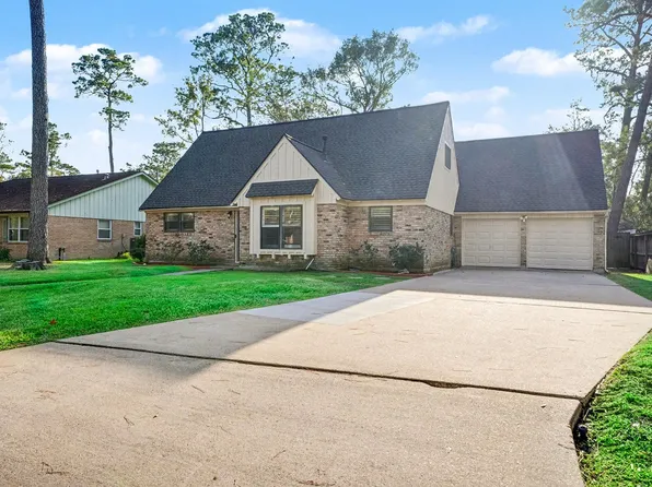 3037 Longwood Ln, Dickinson, TX 77539