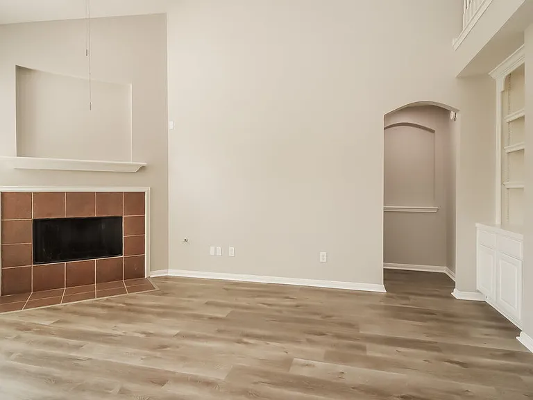 16402 Ancient Forest Dr — Photo 4