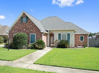 12501 Timberwood Dr, Walker, LA 70785
