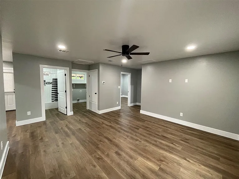 6202 Hogan Ave — Photo 4