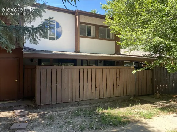 106 Scotland Rd APT F, Pueblo, CO 81001