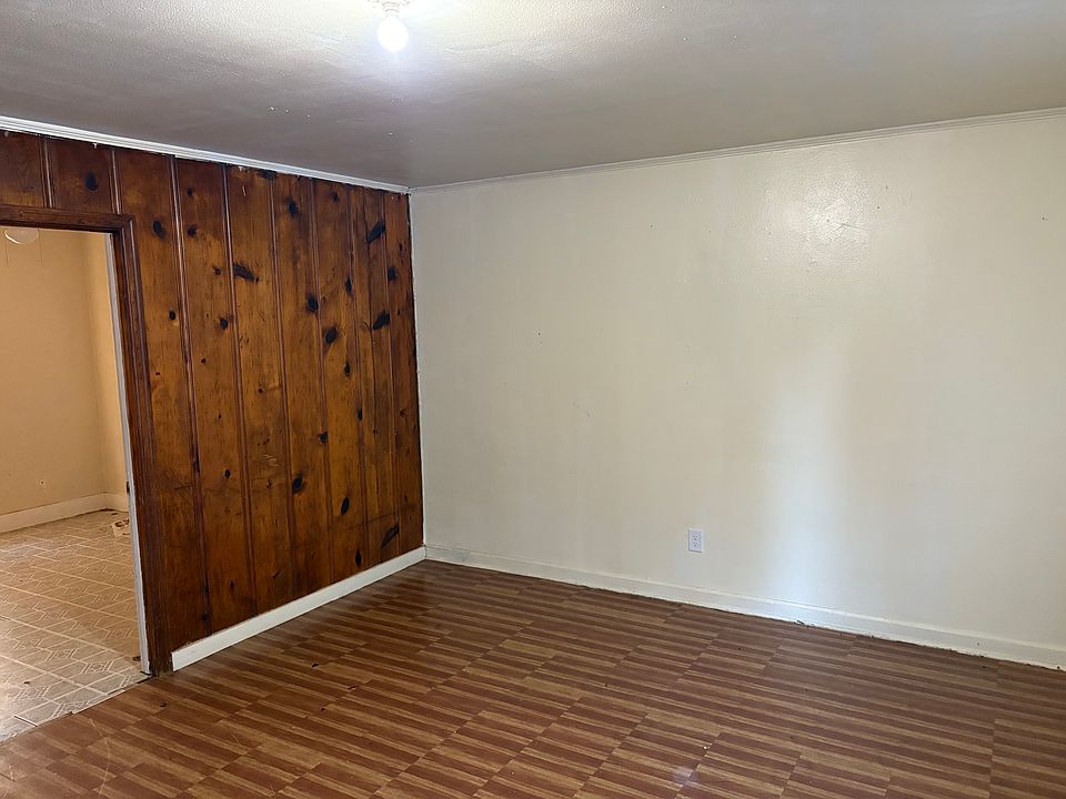 1st image of 315 N 21st St
