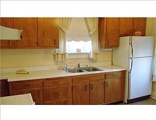 1st image of 620 Sellers Ave