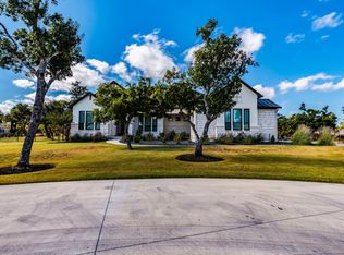 108 Gaucho Way, Dripping Springs, TX 78620