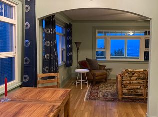621 N Forest St #6, Bellingham, WA 98225
