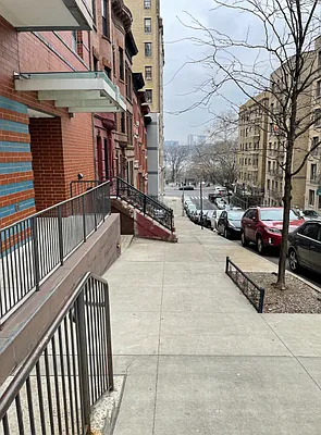 Sold by Michael Reed, LREB | media 1