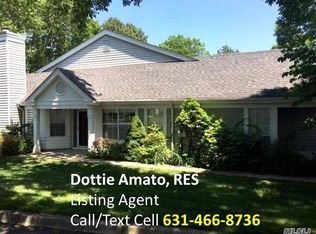 19 Kismet Ct, Ridge, NY 11961