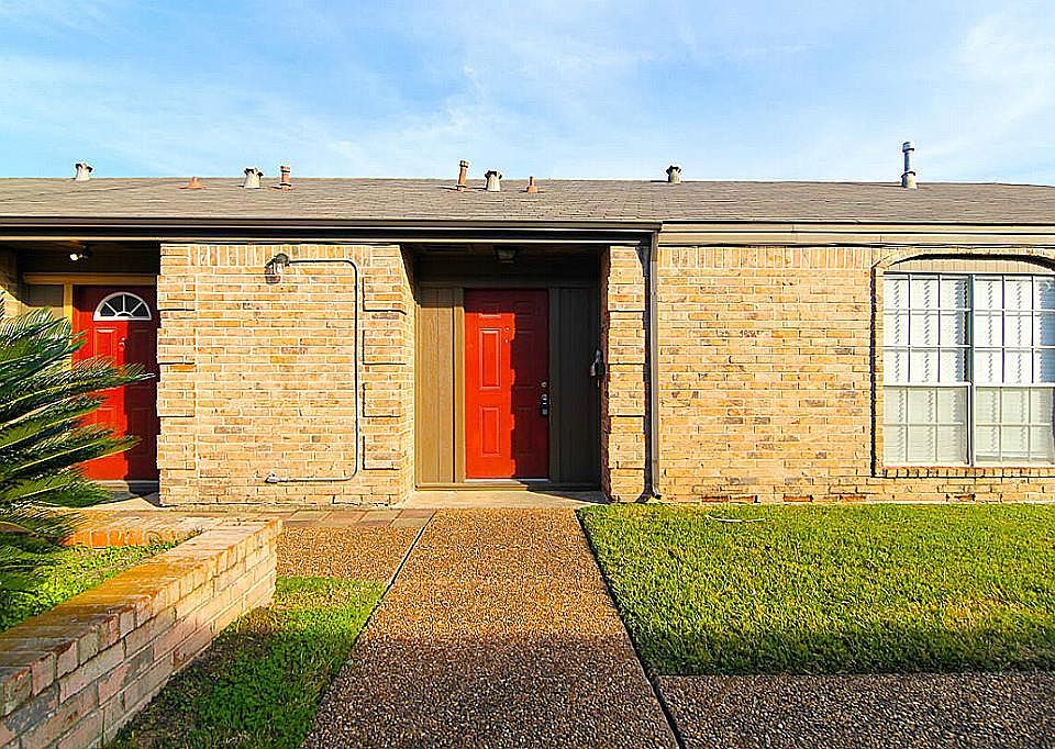 1st image of 5618 Fairdale Ln