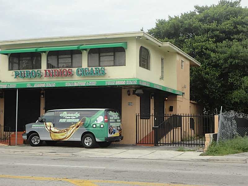 1st image of 114 NW 22nd Ave
