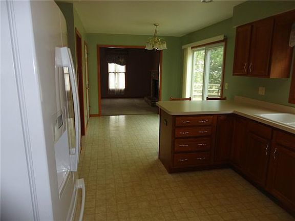5th image of 1006 S Ironwood Dr