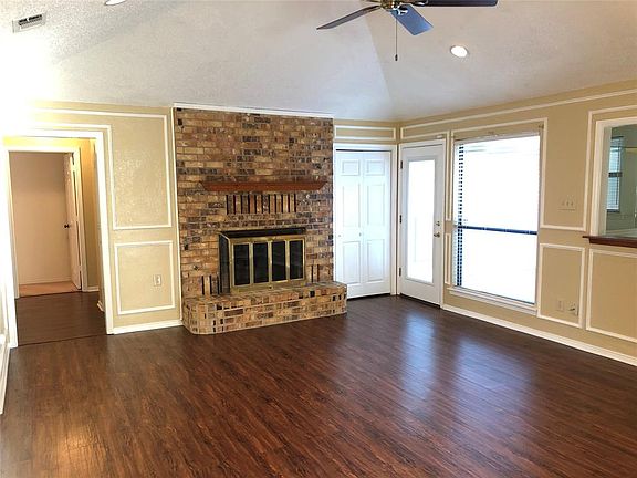 3rd image of 4626 Elderberry Dr