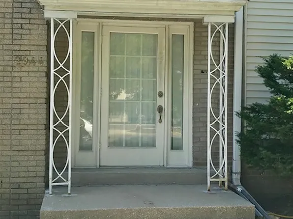 2944 S Harlem Ave #2, North Riverside, IL 60546