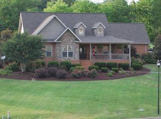 426 Cypress Dr, Maryville, TN 37803