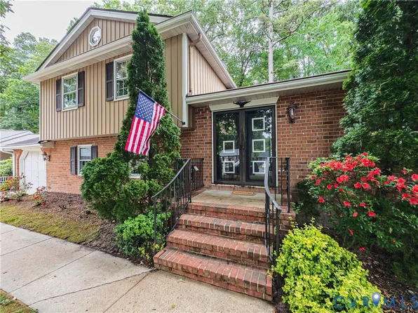 115 Flintlock Dr, South Chesterfield, VA 23834
