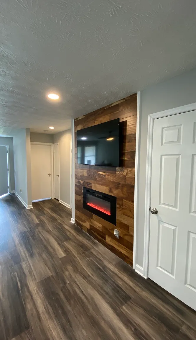 2 bed, 1.0 bath, 1200 sqft, $950 — Photo 1