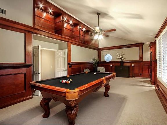 Game room or Movie Theater