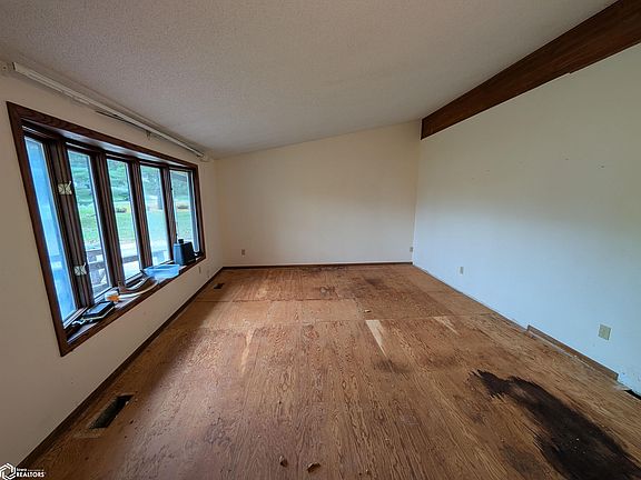 2nd image of 12068 Flint Valley Dr