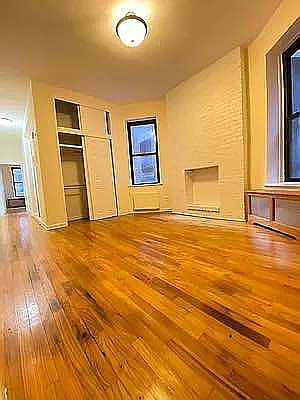 1st image of 438 E 89th St APT 4C