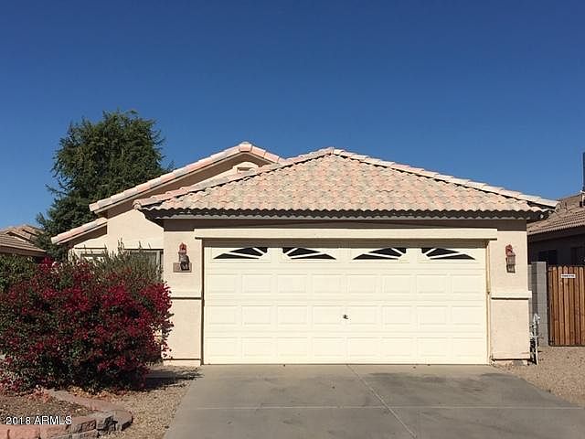 1st image of 980 E Vernoa St