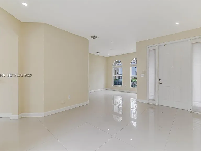 12361 SW 123rd Ter — Photo 9