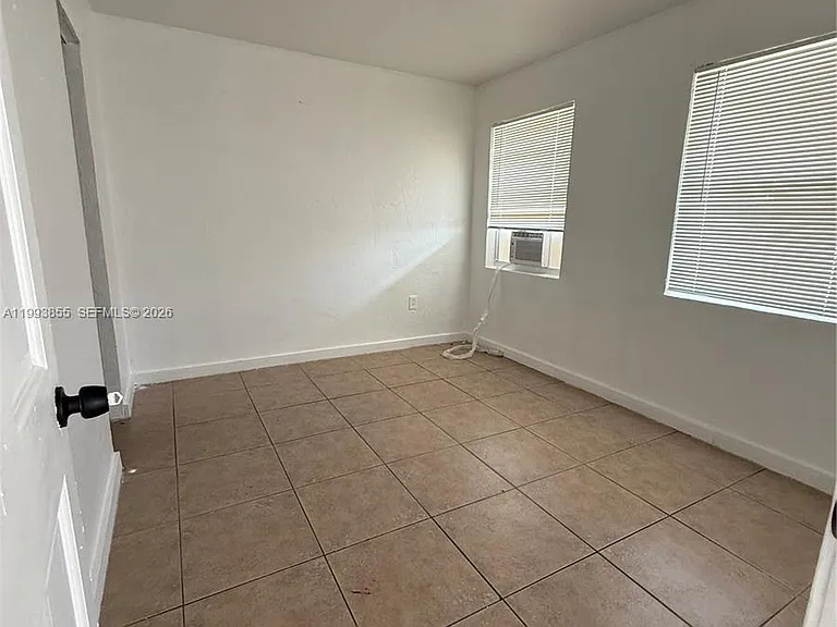 1306 NW 61st St #5 — Photo 9