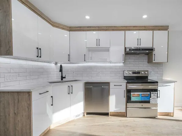 4249 W Catalina Blvd NE, Calgary, AB T1Y 6Y5