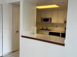 802 NW 87th Ave APT 319, Miami, FL 33172