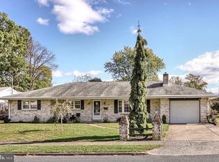 203 Green Lane Dr, Camp Hill, PA 17011