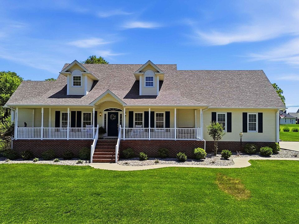 1st image of 207 Woodline Dr