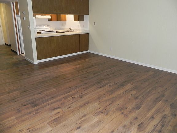 5th image of 2011 Sierra Rd APT F