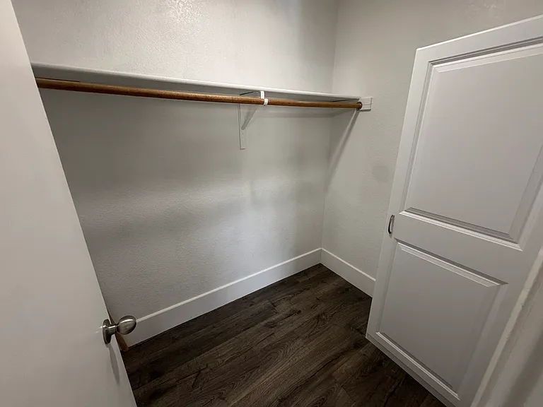 4045 Sunrise Ct — Photo 24