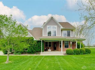 521 Golden Willow Ct, Yellow Springs, OH 45387