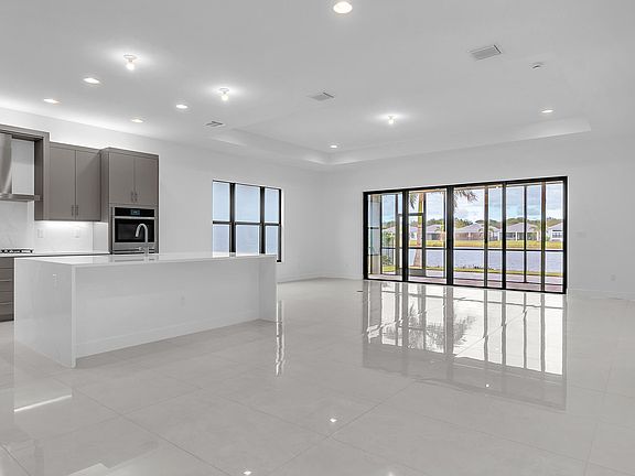 5th image of 11394 VIRGINIA PINE Court
