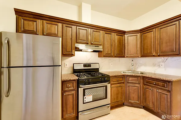 Rented by Oxford Property Group | media 18