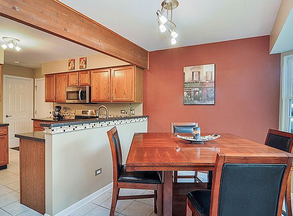 3rd image of 3222 Anton Dr #3222