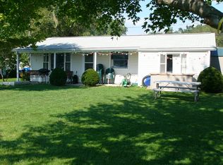 6213 Channel Dr, Lakeview, MI
