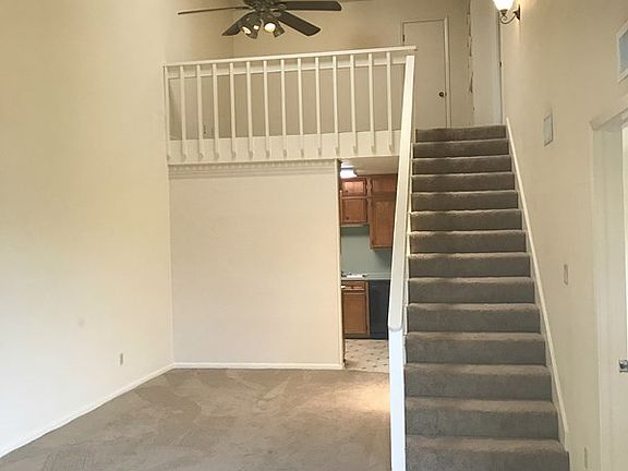 2nd image of 4529 Briarwood Ln