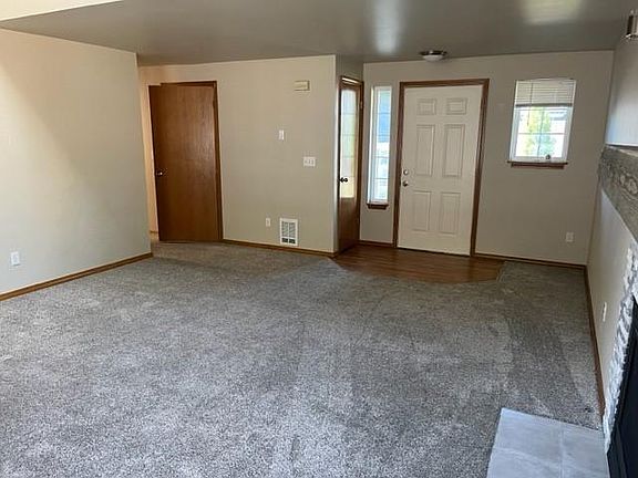 3rd image of 9706 16th Pl SE