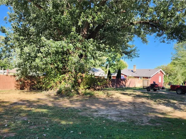 206 E Main St, Port Washington, OH 43837