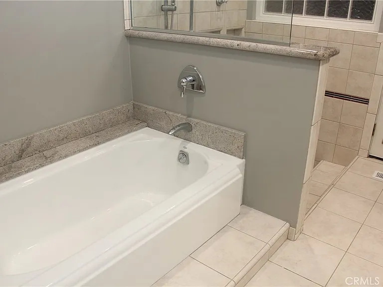 1345 Paseo Redondo — Photo 30