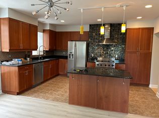 5746 N Milwaukee Ave APT 2, Chicago, IL 60646
