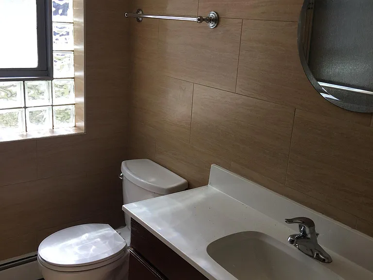 1217 N La Grange Rd #1F — Photo 5
