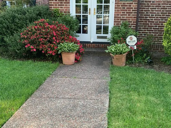 408 Bretton Pl, Baltimore, MD 21218