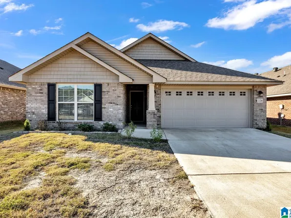 228 Black Creek Trl, Odenville, AL 35120