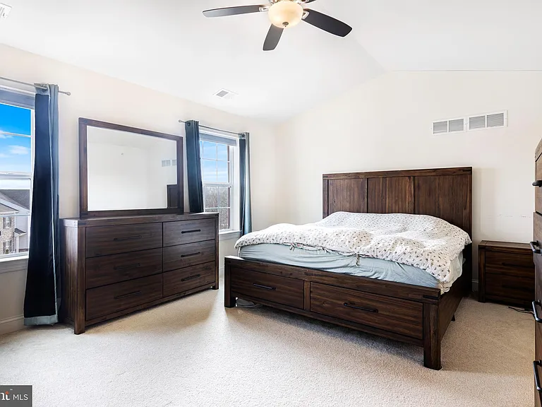 11 Skylar Cir — Photo 9