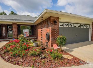 1011 Lake Aire Dr, Pensacola, FL 32506