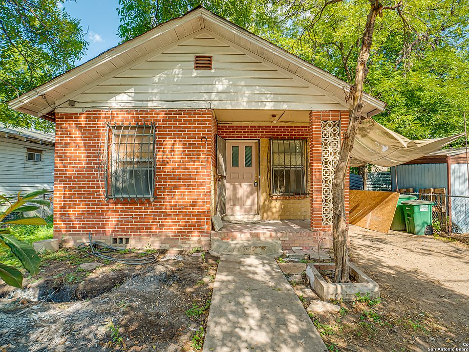 1st image of 108 ALSUP ST
