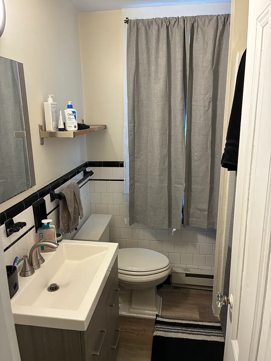 Updated bathroom with Large Stand up shower. - 6 King St #2A